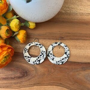 Eleven10 leather skull cork earrings